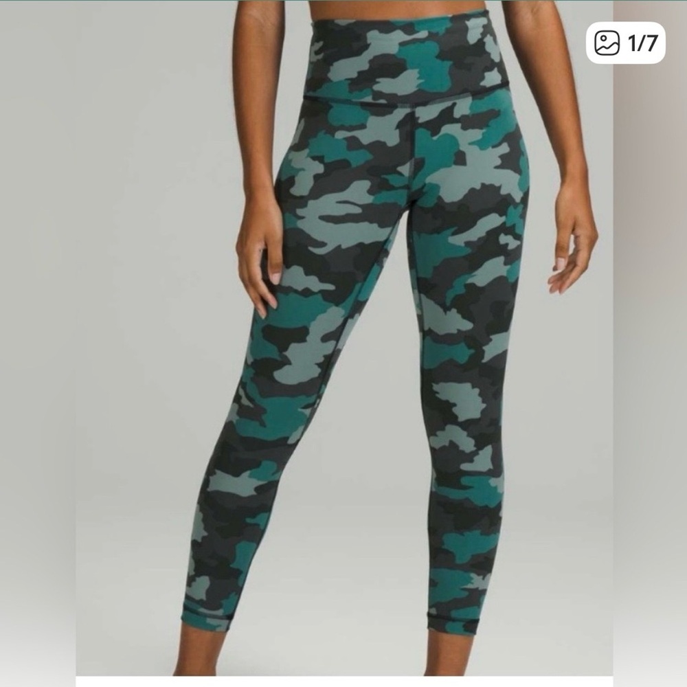 Lululemon Camo Print  Leggings size 4